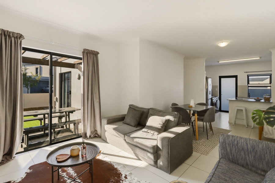 3 Bedroom Property for Sale in Aan de Wijnlanden Western Cape